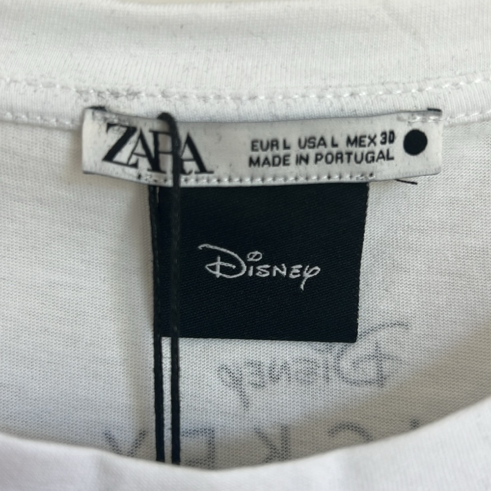 🕶️Zara new Mickey Mouse Felted Disney T-Shirt Size Large - Picture 4 of 6